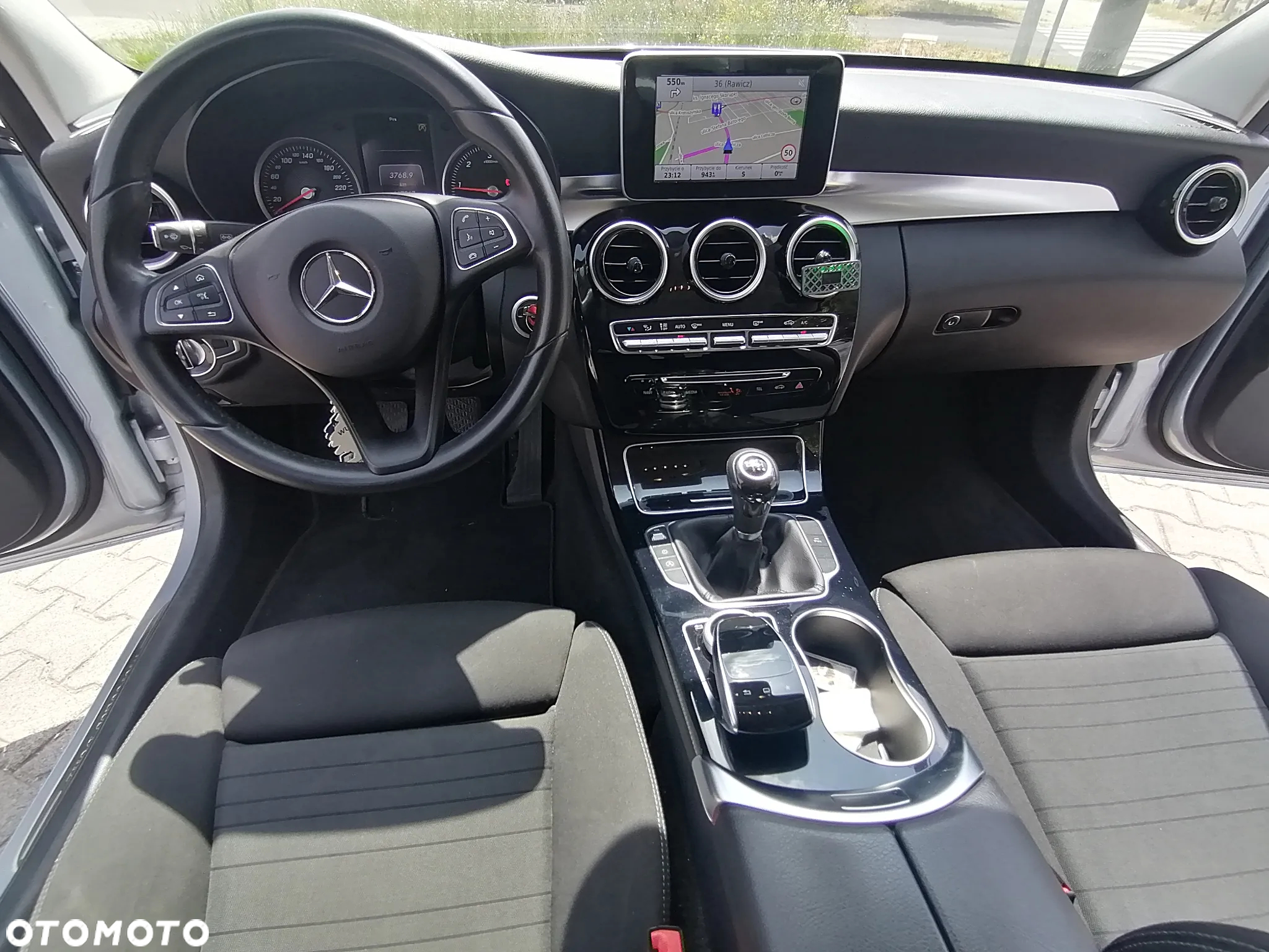 Mercedes-Benz Klasa C 180 (BlueTEC) d T Exclusive - 28