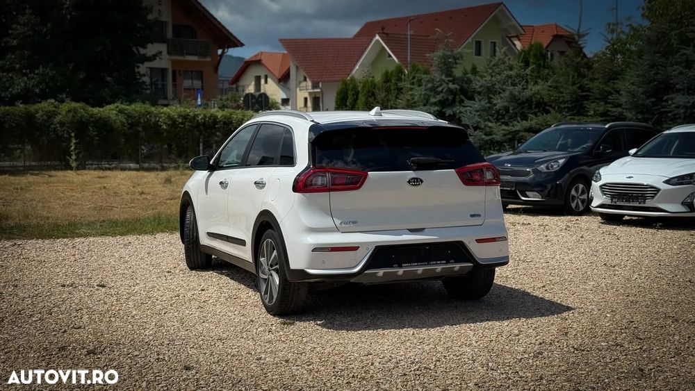 Kia Niro 1.6 GDI 2WD Aut. Edition 7 - 5