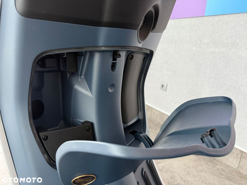 Vespa Primavera - 12