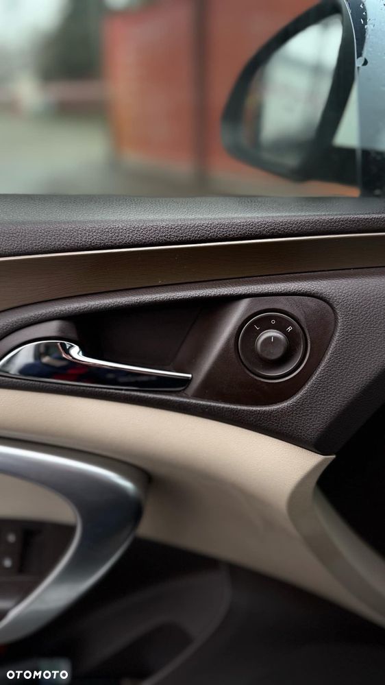 Opel Insignia 2.0 CDTI Sport 4x4 - 14