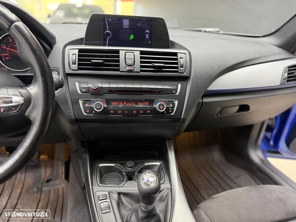 BMW 118 dA Pack M - 32