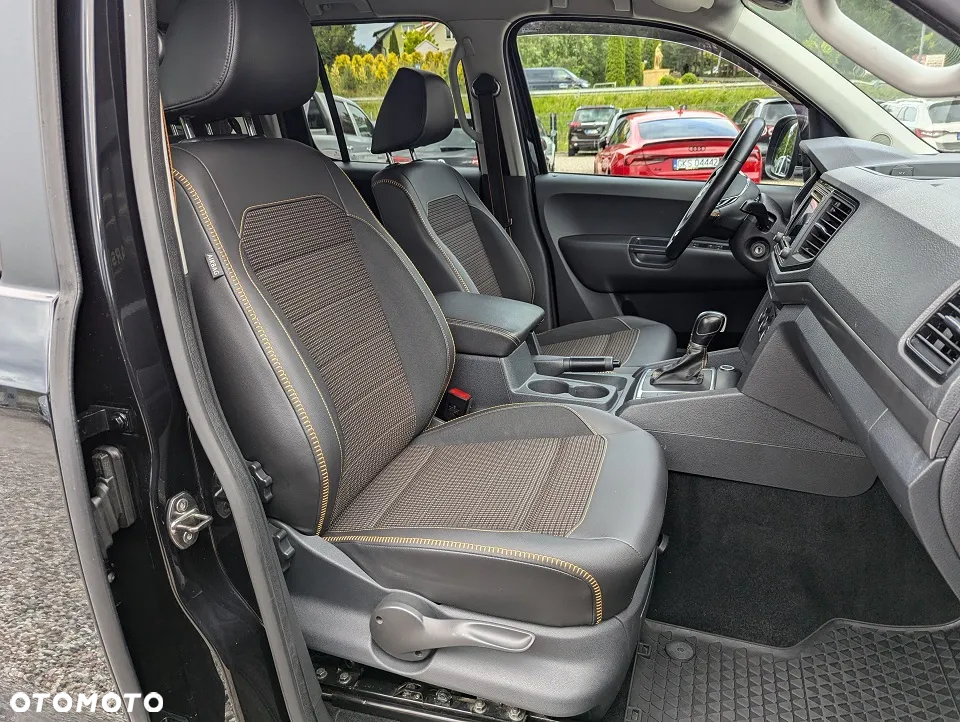 Volkswagen Amarok 3.0 V6 TDI 4Mot Canyon - 27
