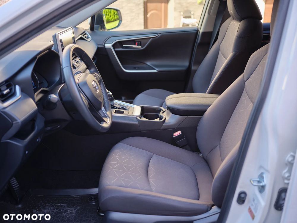 Toyota RAV4 - 21