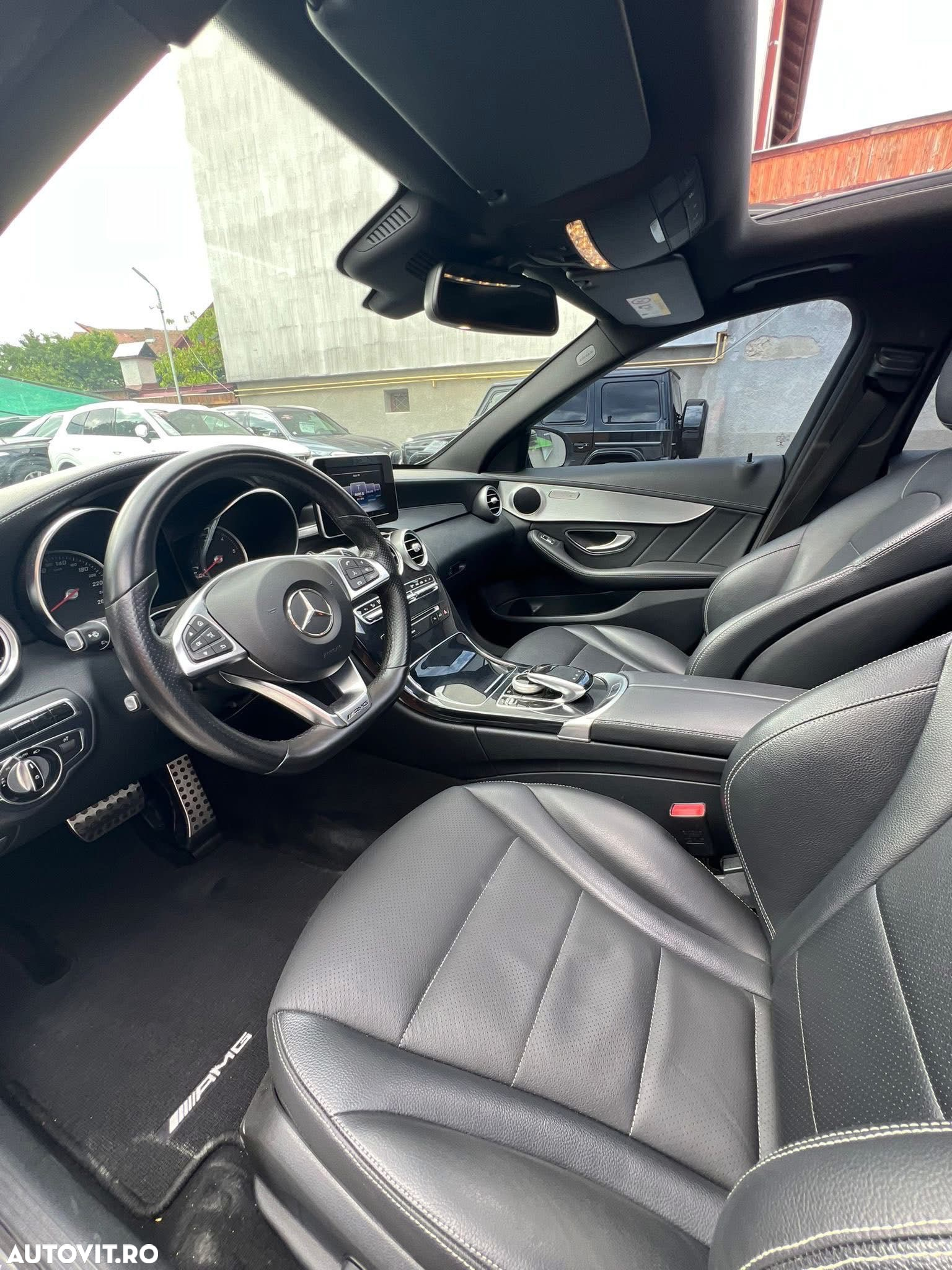 Mercedes-Benz C - 14