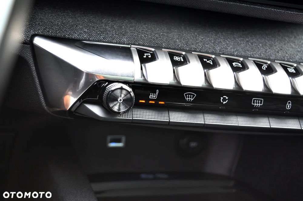 Peugeot 5008 1.5 BlueHDi GT Pack S&S EAT8 - 34