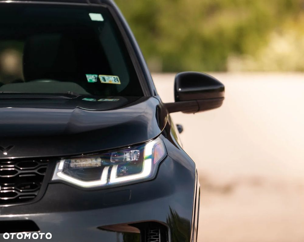 Land Rover Discovery Sport P250 R-Dynamic SE - 8
