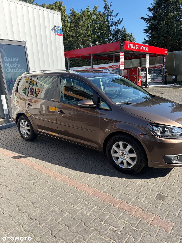 Volkswagen Touran 2.0 TDI DPF BlueMotion Technology Cup - 3