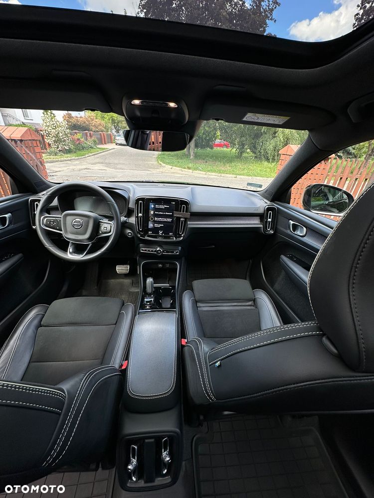 Volvo XC 40 T3 R-Design - 10
