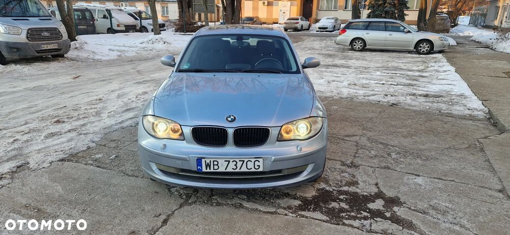 BMW Seria 1 118i - 3