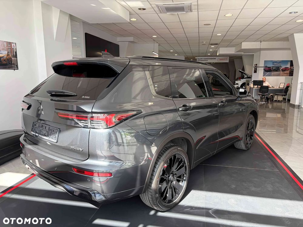 Mitsubishi Outlander Black Edition - 6
