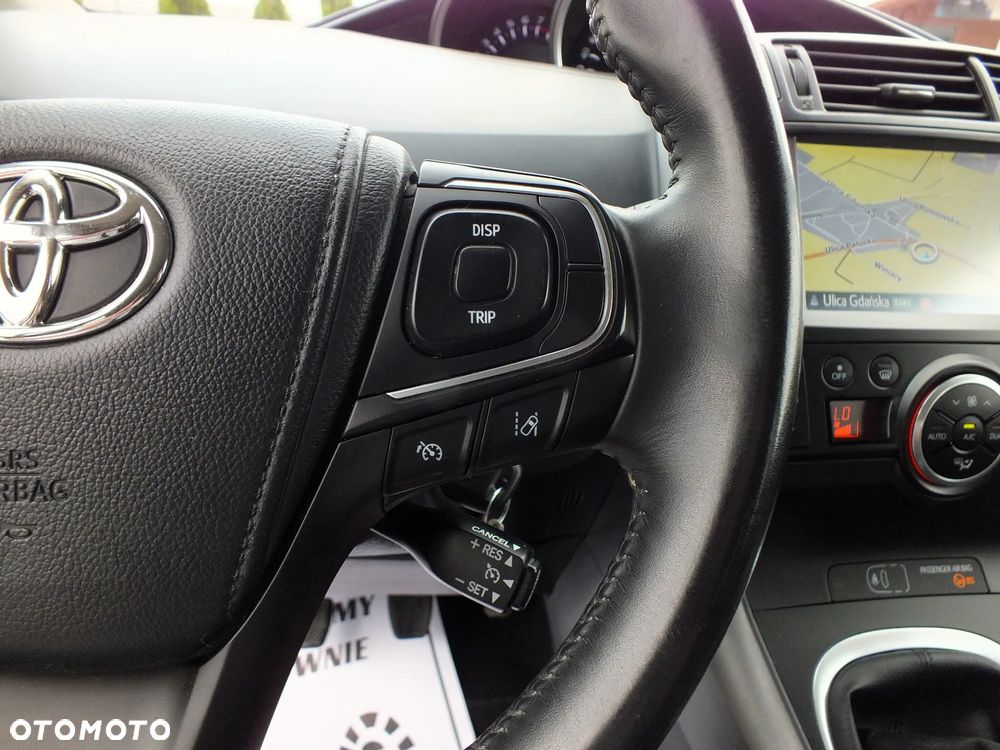 Toyota Verso 1.8 Executive - 14
