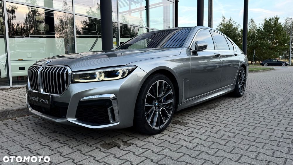 BMW Seria 7 - 11