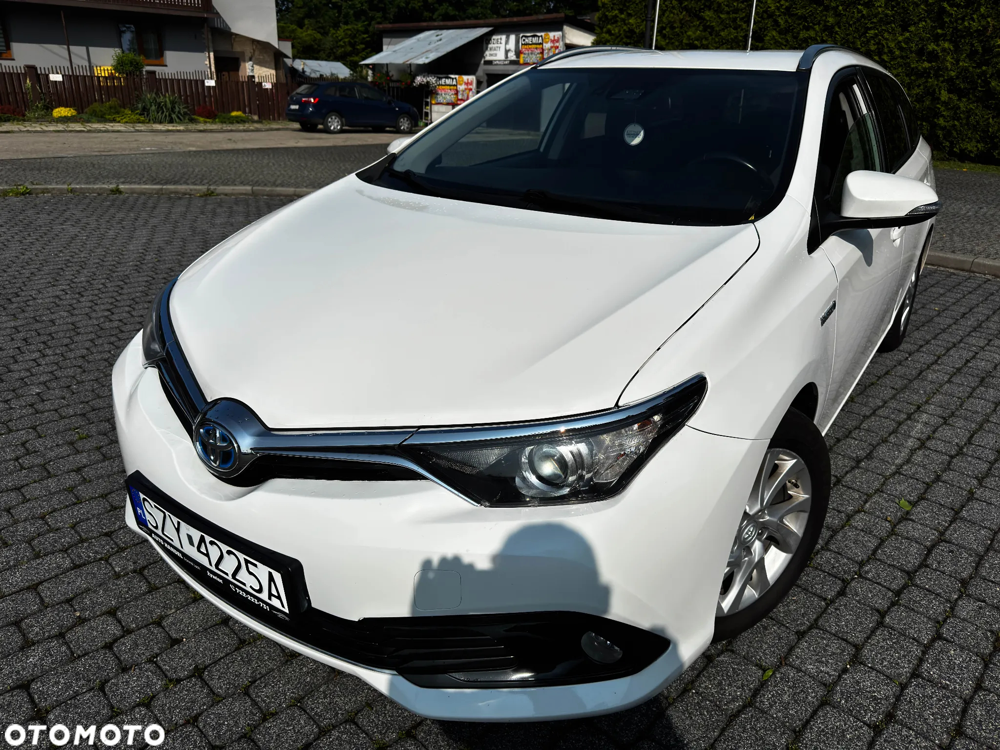 Toyota Auris 1.8 VVT-i Hybrid Automatik Edition S+ - 8