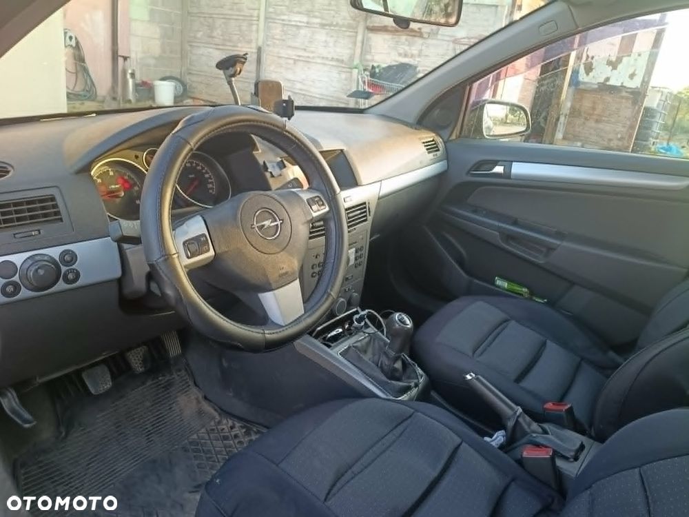 Opel Astra 1.3 CDTI Enjoy - 9