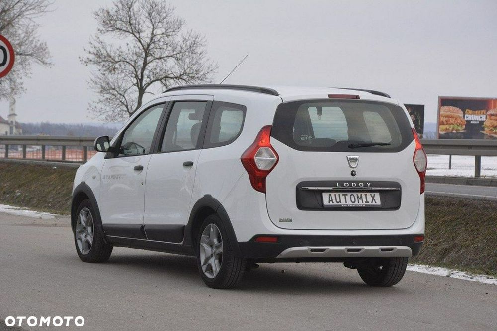 Dacia Lodgy 1.2 TCe Stepway - 6