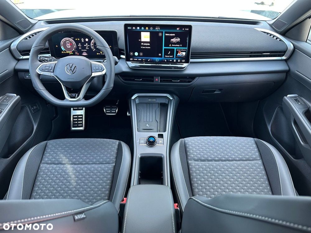 Volkswagen T-Roc 1.5 eTSI R-Line DSG - 22