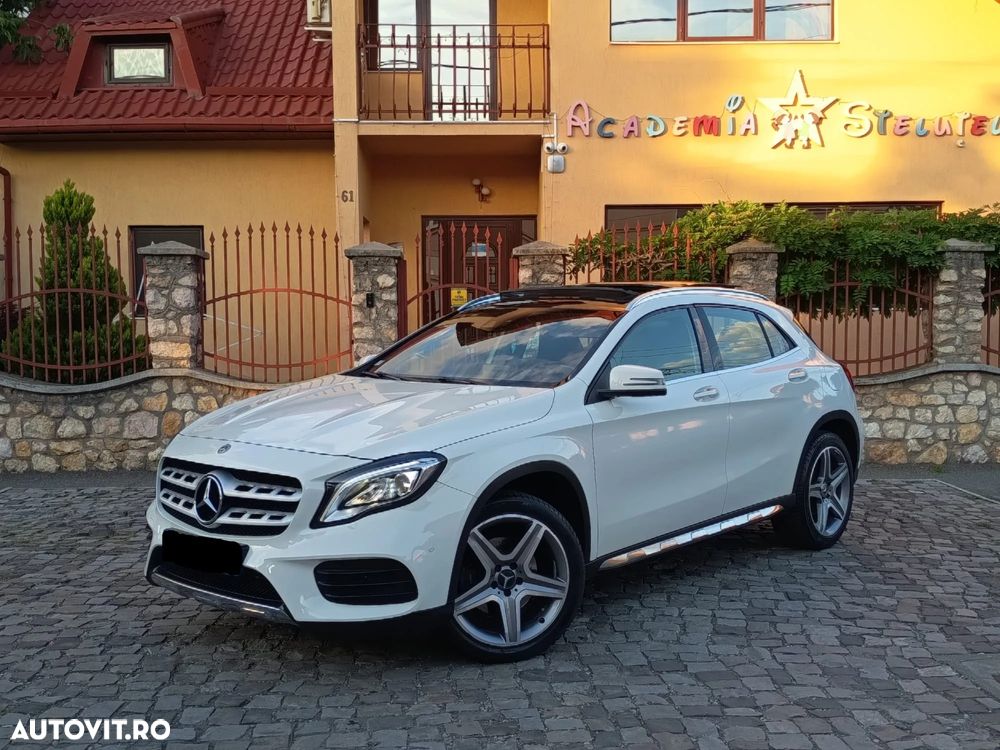 Mercedes-Benz GLA - 1
