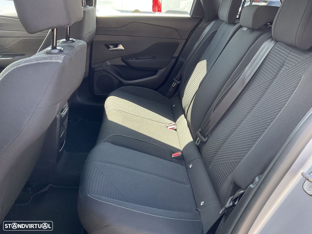 Peugeot 308 1.5 BlueHDi Active Pack EAT8 - 41