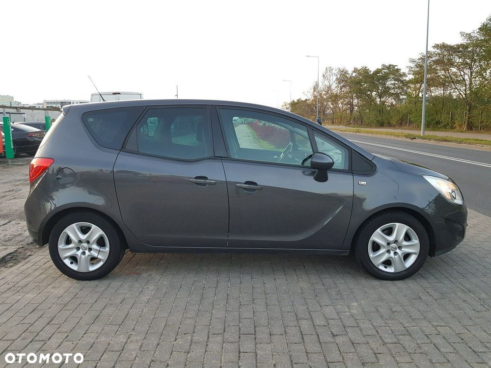 Opel Meriva - 4
