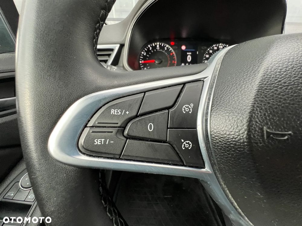 Renault Clio - 19