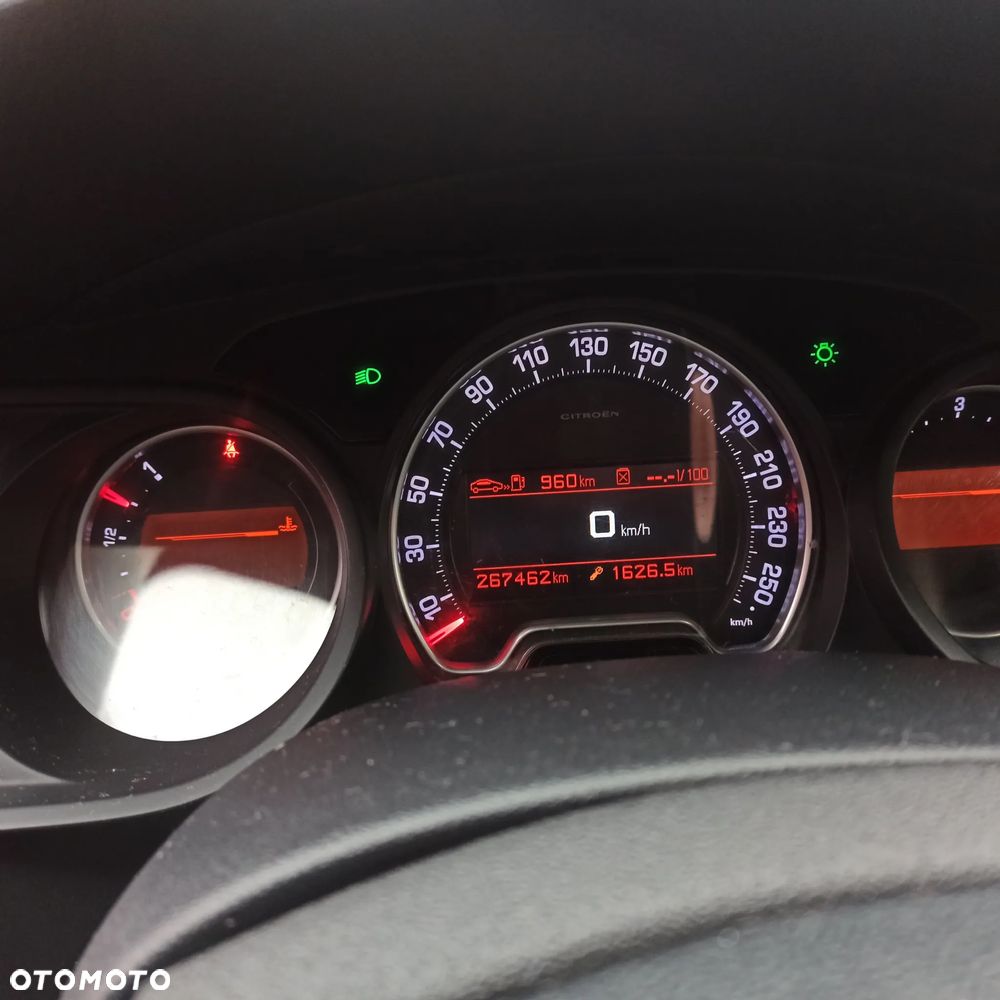 Citroën C5 HDi 110 Style - 10