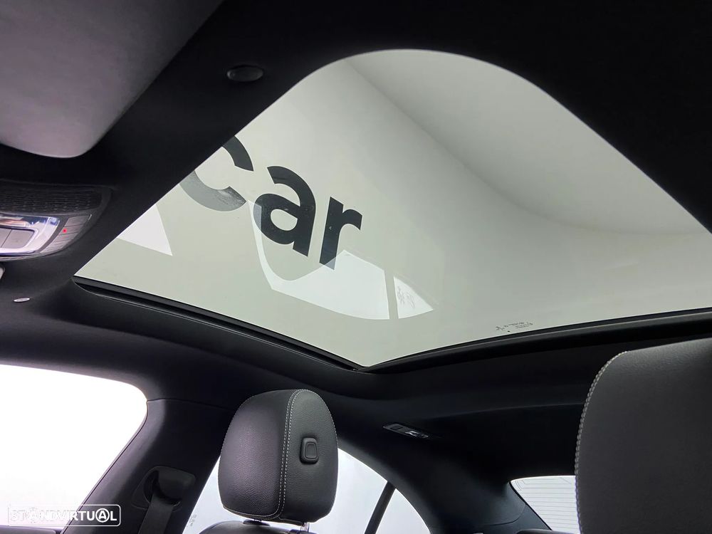 Mercedes-Benz CLA 200 Progressive - 10
