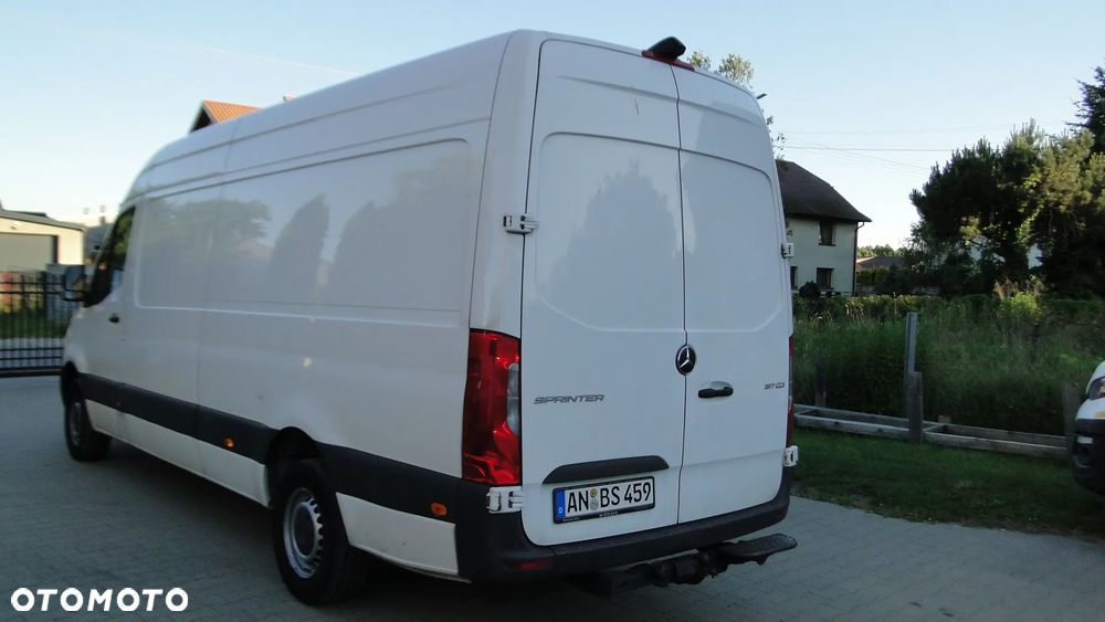 Mercedes-Benz SPRINTER - 6