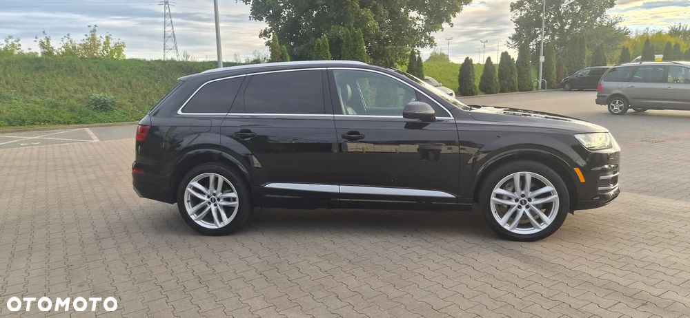 Audi Q7 3.0 TFSI Quattro Tiptr - 7