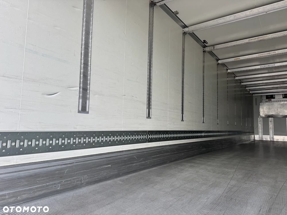 Krone Chłodnia ,Doppelstock , Carrier Vector 1550, 196.000km!! - 14