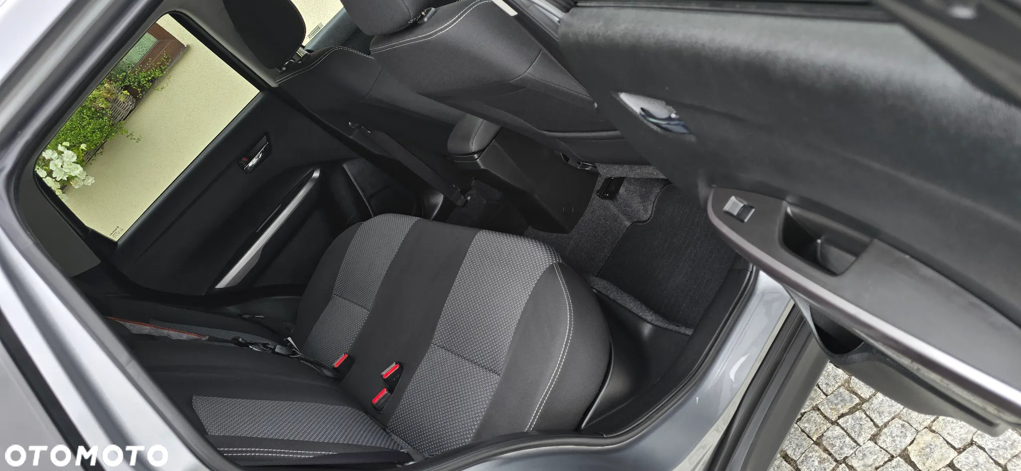 Suzuki Vitara 1.4 Boosterjet Premium 2WD - 17