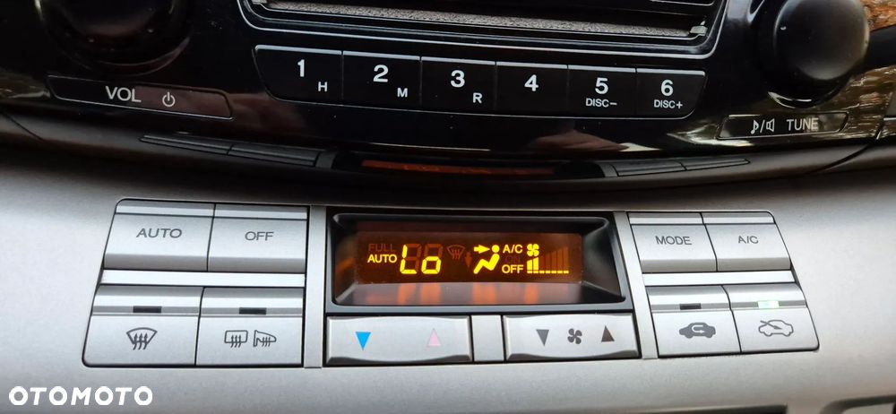Honda FR-V 1.7 - 19