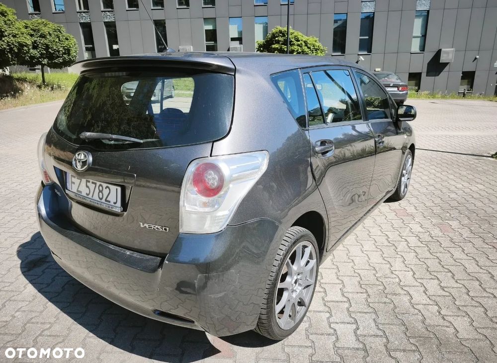 Toyota Verso 2.0 D-4D Luna 7os - 5