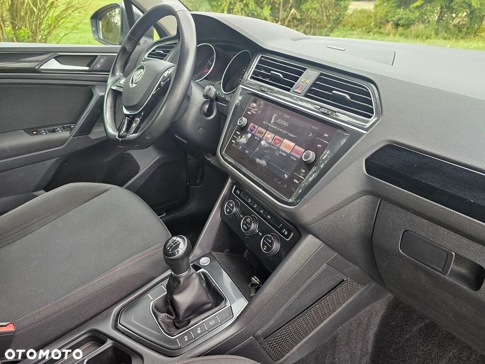 Volkswagen Tiguan 1.4 TSI (BlueMotion Technology) Sound - 11