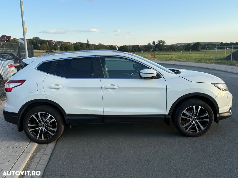 Nissan Qashqai 1.6 DCI Start/Stop Tekna - 31