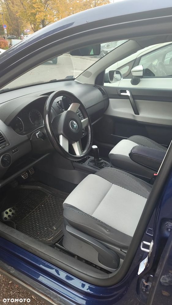 Volkswagen Polo 2008 photo 5