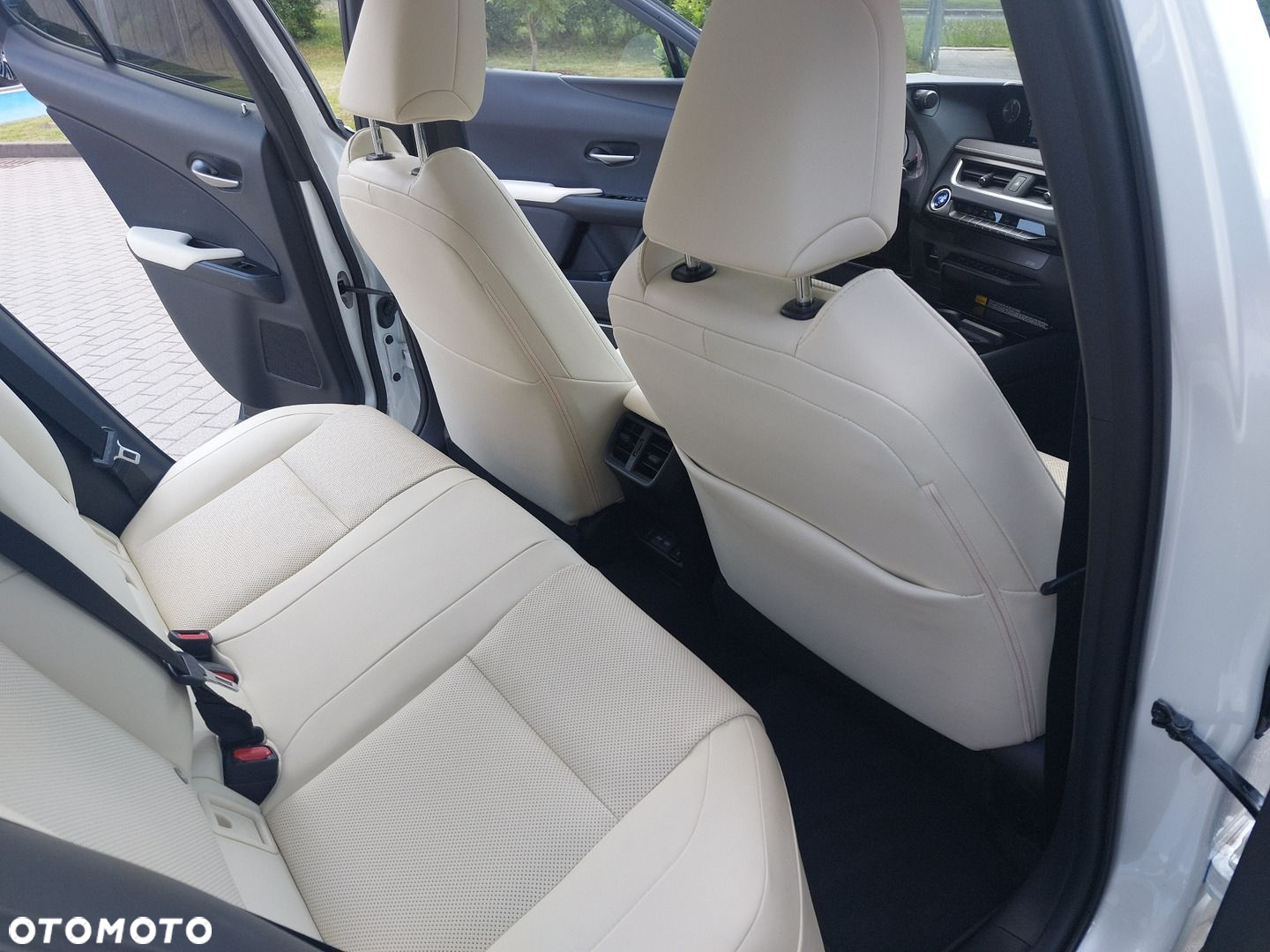 Lexus UX - 20
