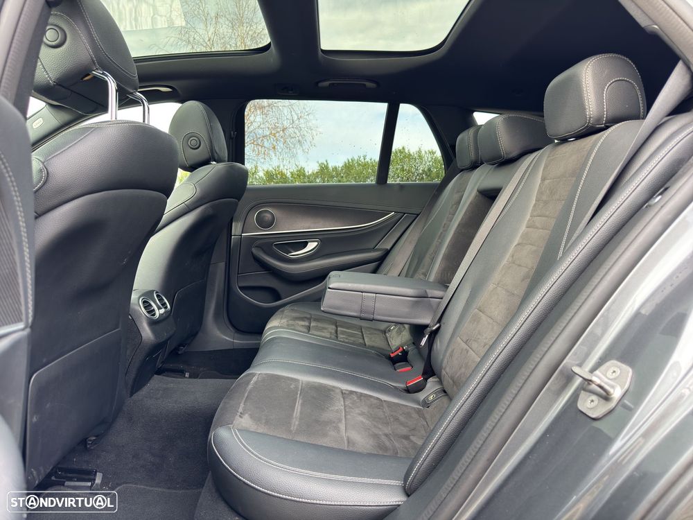 Mercedes-Benz E 220 d AMG - 16