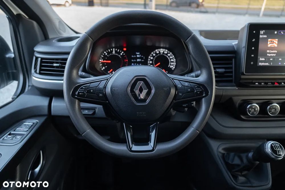 Renault TRAFIC - 24
