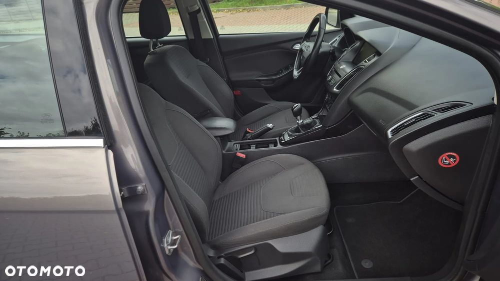 Ford Focus 1.5 EcoBoost Start-Stopp-System Business Edition - 10