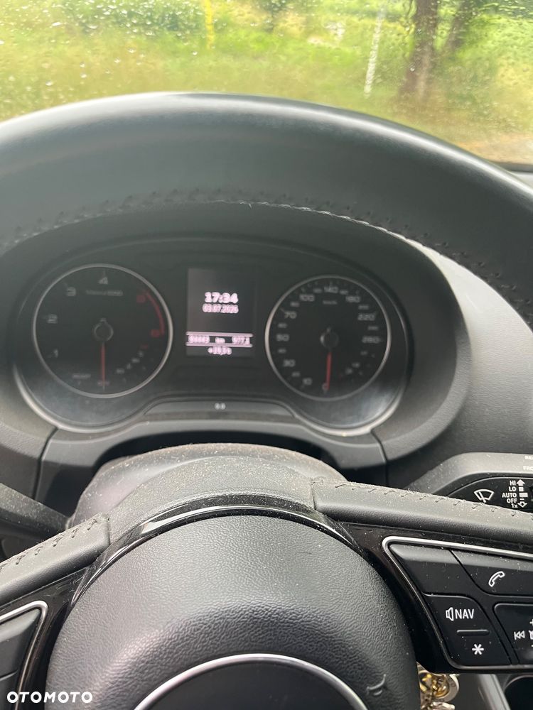 Audi A3 Sportback 1.6 TDI - 10