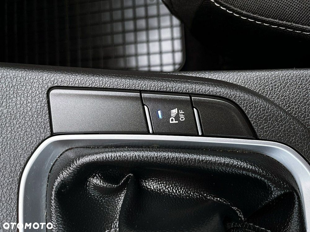 Hyundai i30 - 23