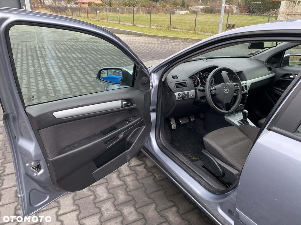 Opel Astra 1.8 Automatik Sport - 9