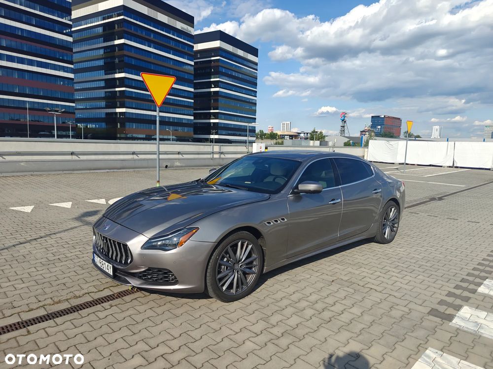 Maserati Quattroporte - 36