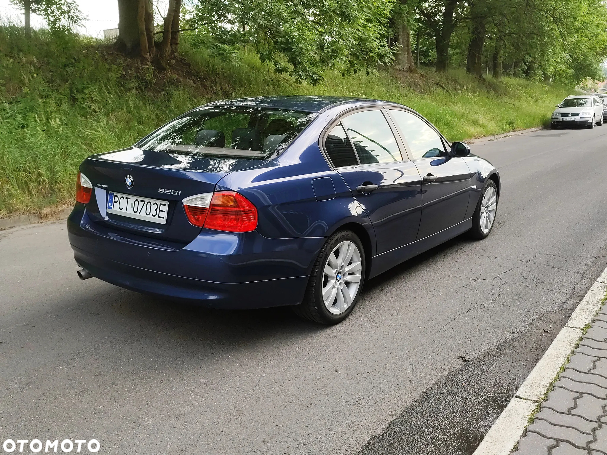 BMW Seria 3 320i - 5
