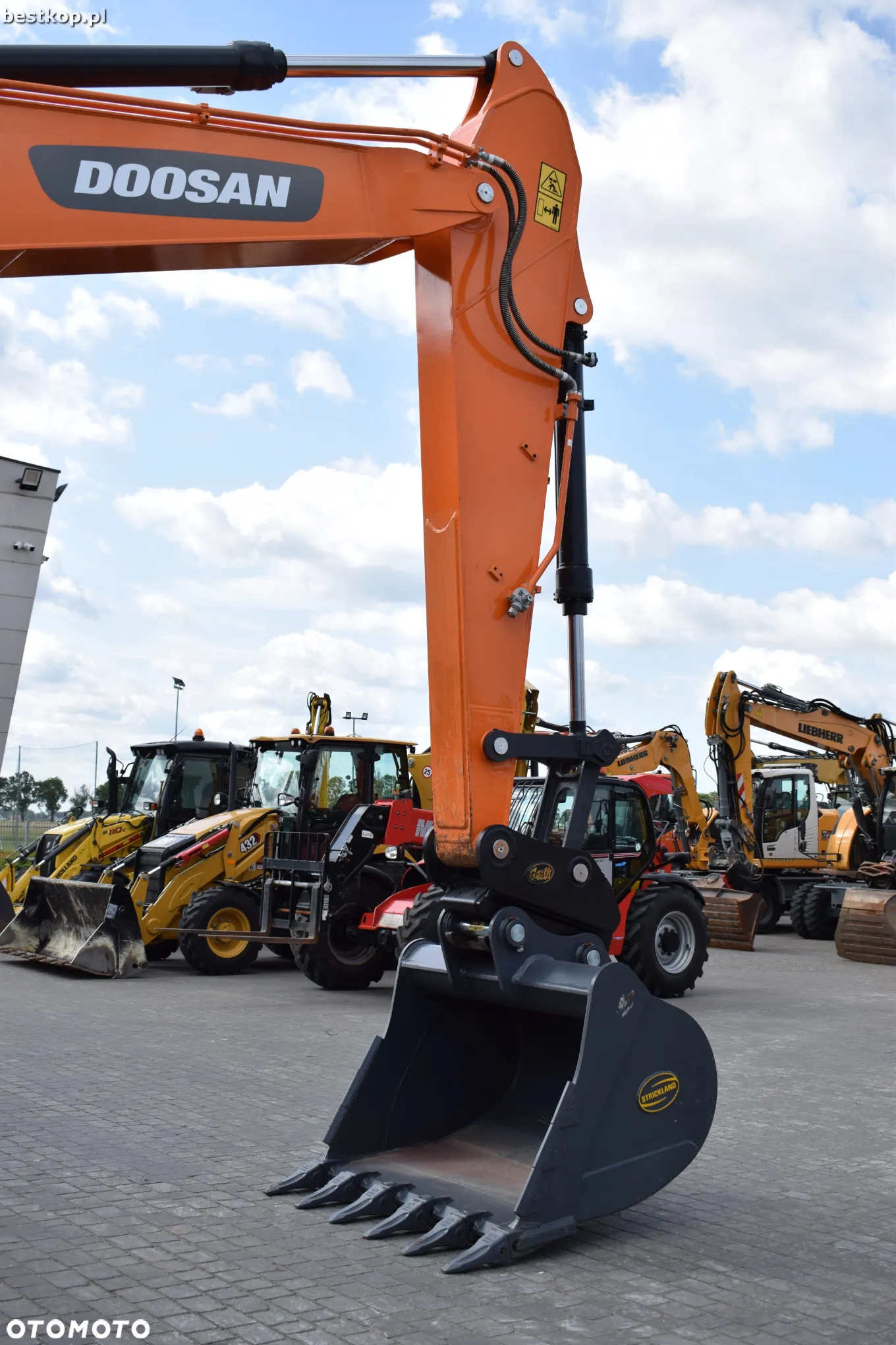 Doosan DX225LC-5 - 14