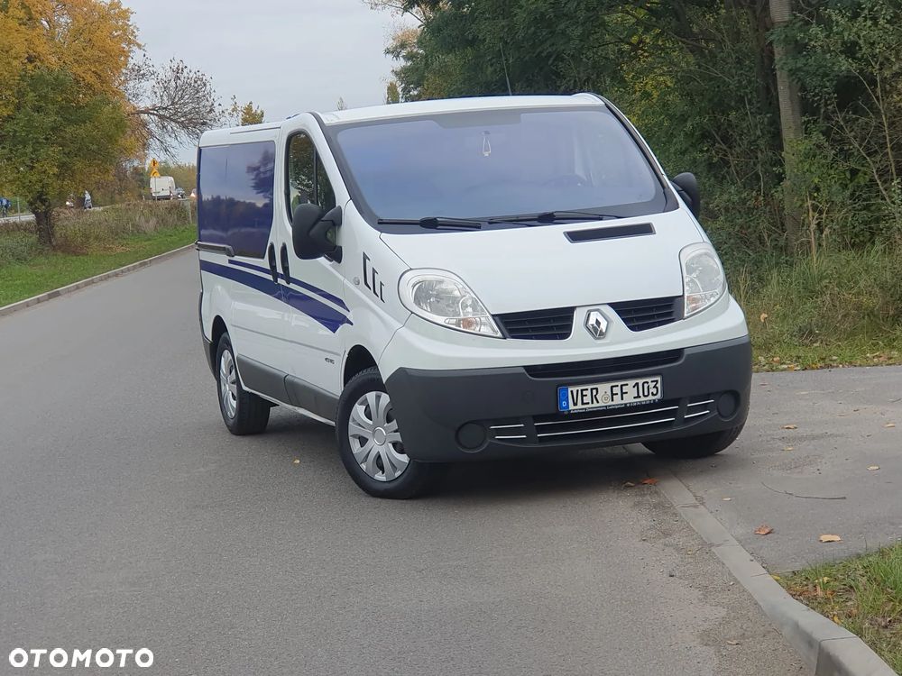 Renault TRAFIC - 13