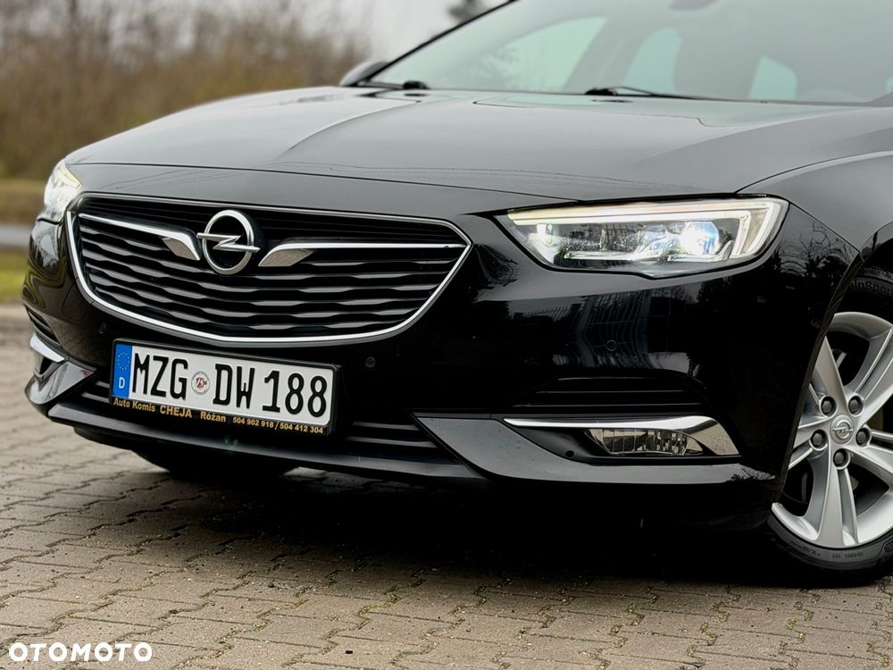 Opel Insignia 2.0 4x4 Exclusive - 31