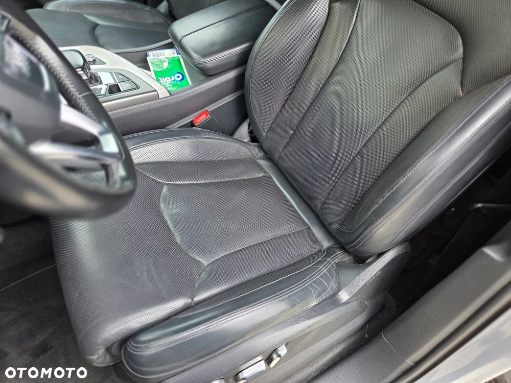 Audi Q7 - 22