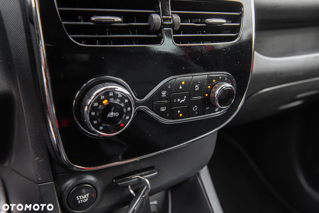 Renault Clio 1.6 Turbo R.S EDC Sport - 26
