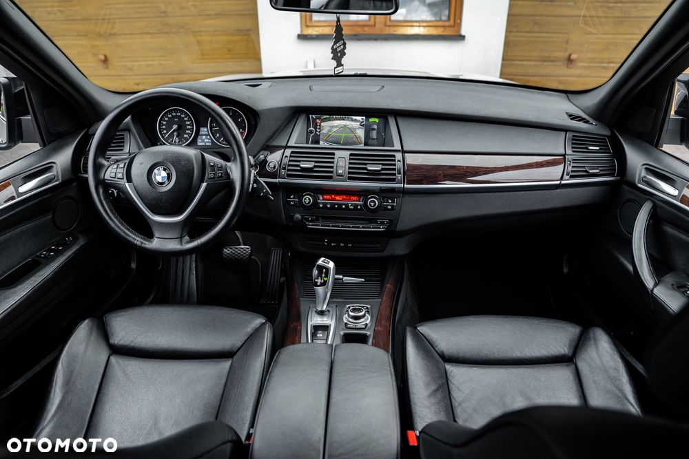 BMW X5 xDrive30d - 26